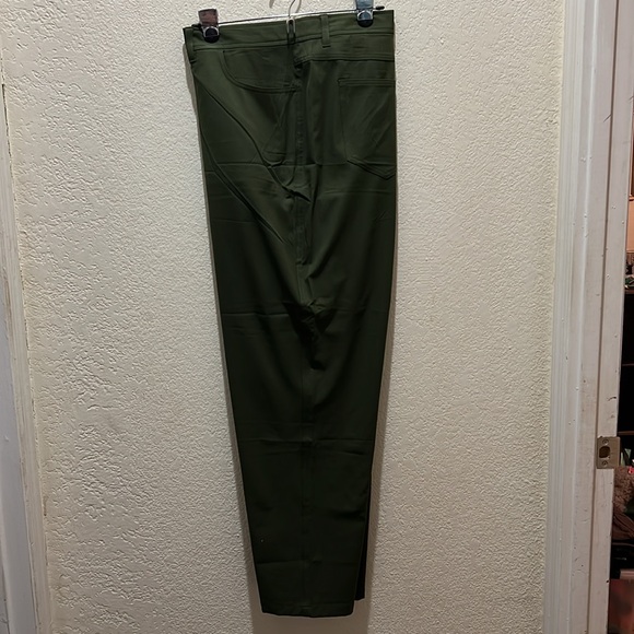 32 Cool Stretch Performance Mens Pants - Picture 2 of 5